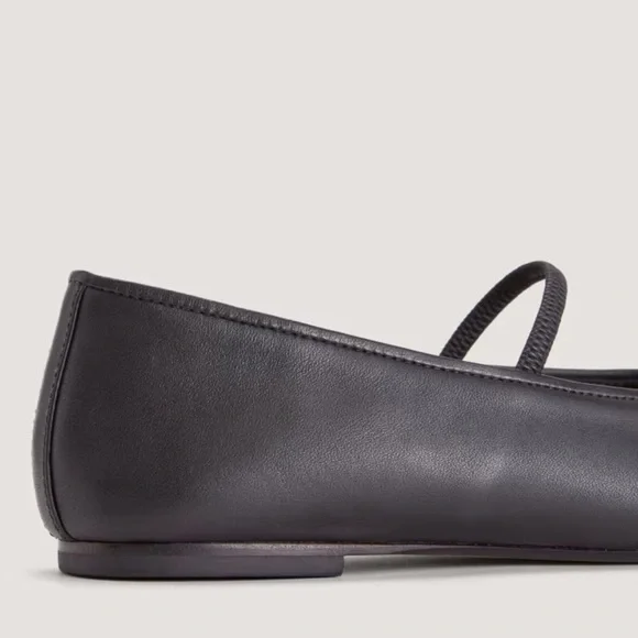 Everlane Black Leather The Day Mary Jane Flat in Size 6.5 - Picture 2 of 13